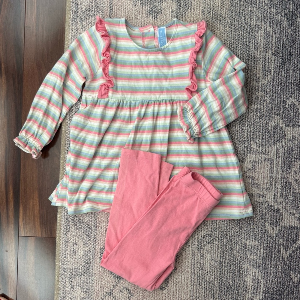 Toddler girl ruffle top and legging set